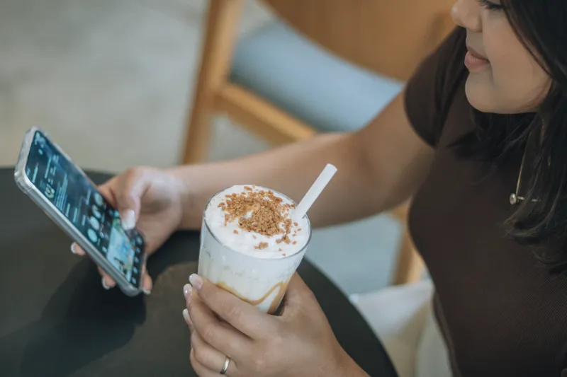 Your Comments Are Changing the Story: Inside the Wild World of Vietnamese Web Fiction Fandoms